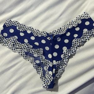 NWOT Victoria’s Secret Cheeky Panty size large $35 OBO